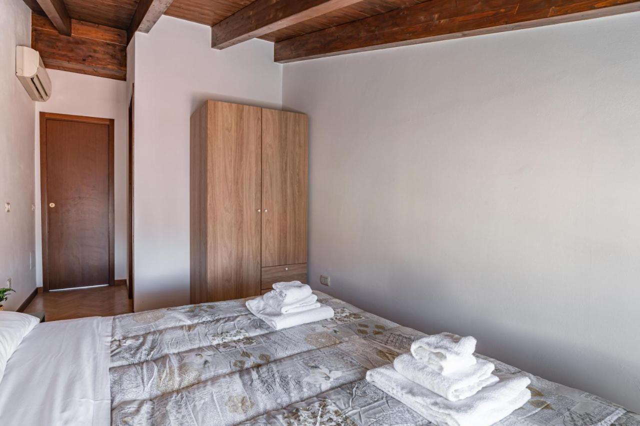 Parma Parco Ducale Duplex Apartment With Parking Екстер'єр фото