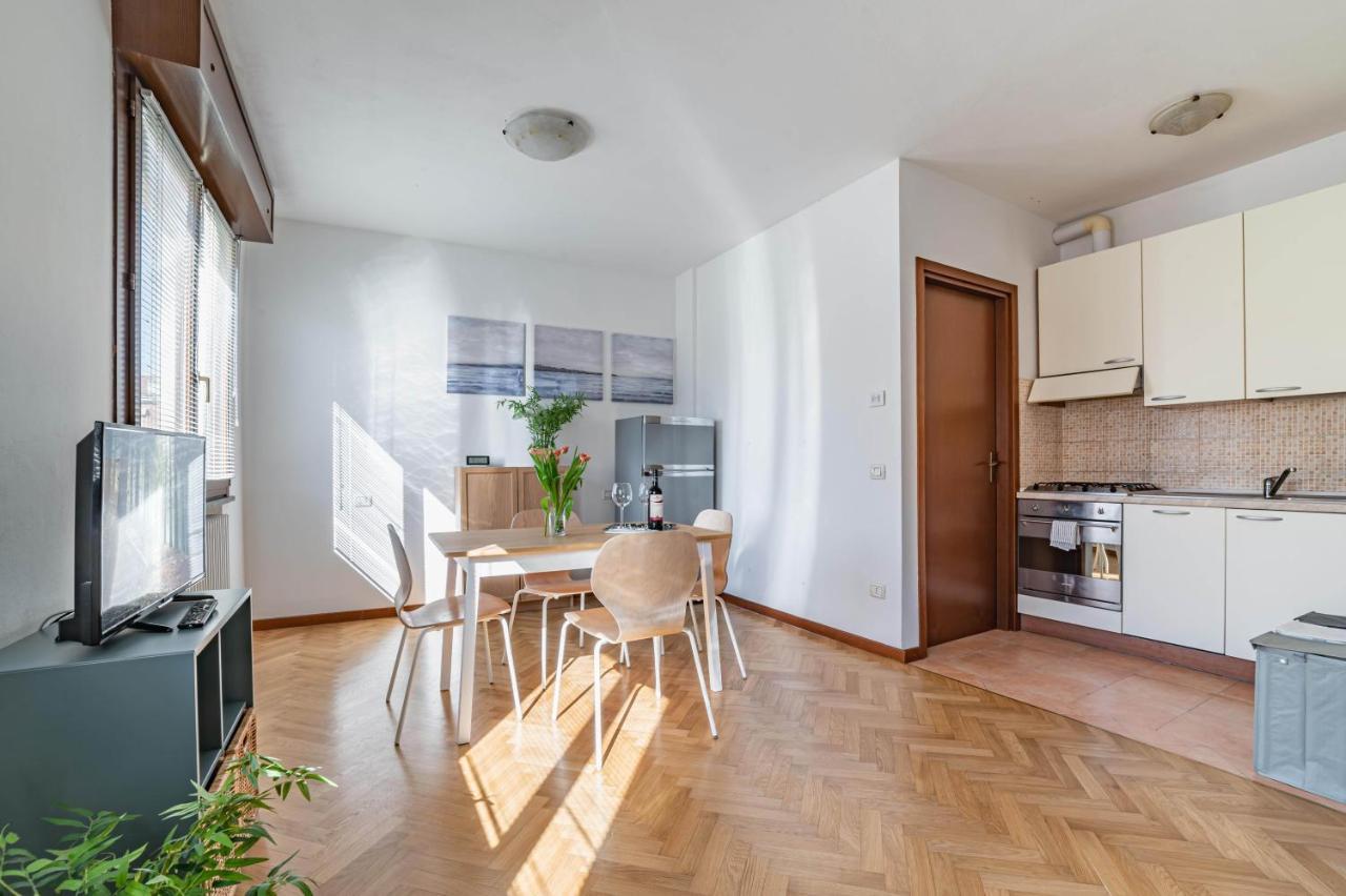 Parma Parco Ducale Duplex Apartment With Parking Екстер'єр фото