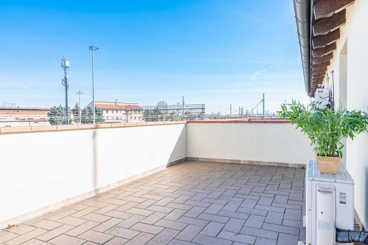 Parma Parco Ducale Duplex Apartment With Parking Екстер'єр фото